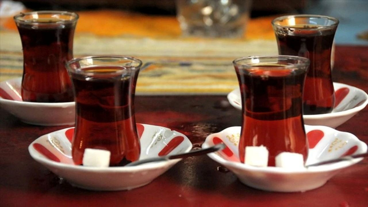 Kuru Çaya Bir Zam Daha: Temmuzda Raf Fiyatları Değişti