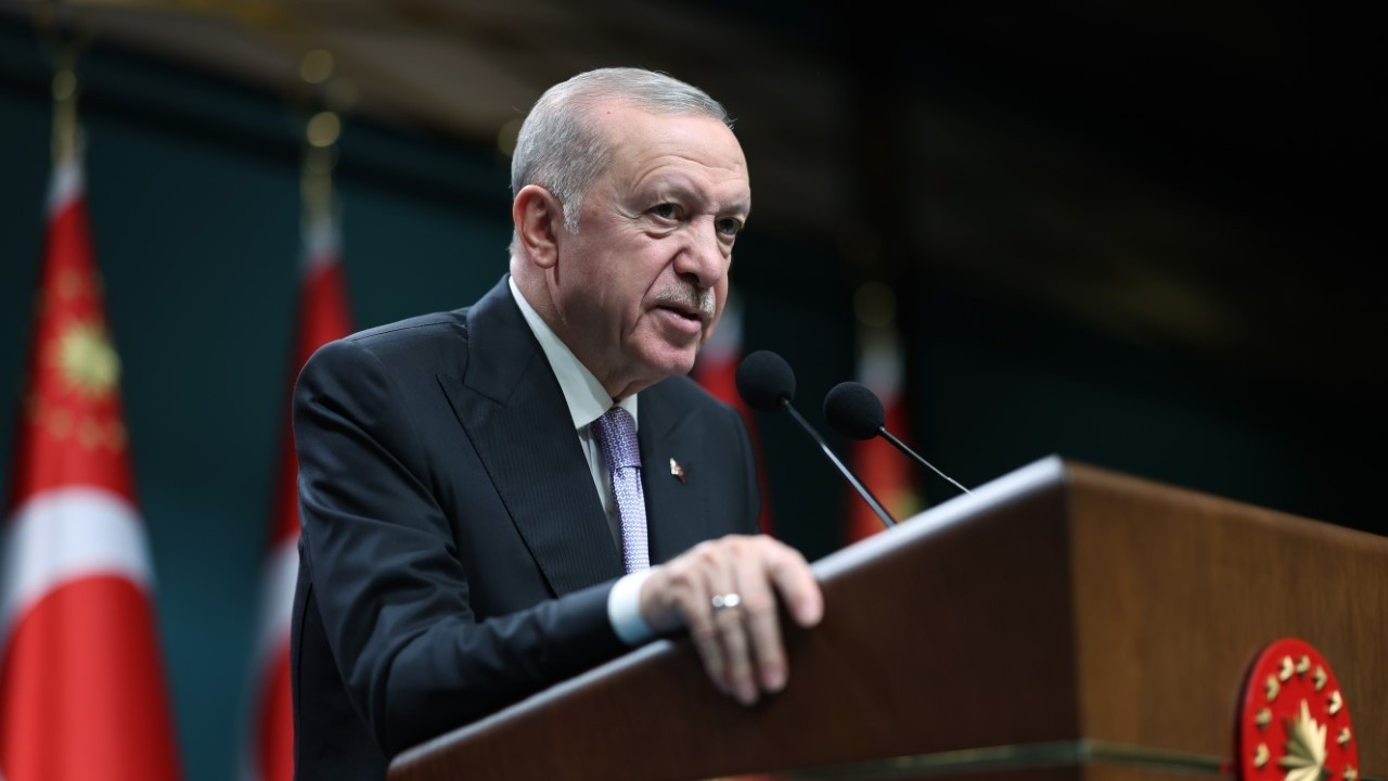 Cumhurbaşkanı Erdoğan 9 Hasta Mahkûmu Affetti: Sivas Katliamı ve 15 Temmuz Davalarından Hükümlüler de Listede