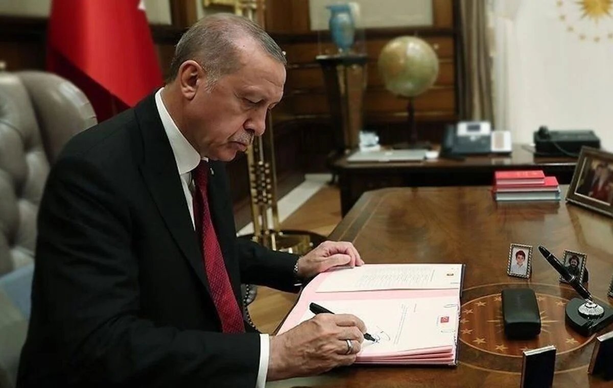 Jandarma ve Sahil Güvenlik Komutanlıklarında Üst Düzey Terfi ve Atamalar Resmî Gazete’de Yayımlandı